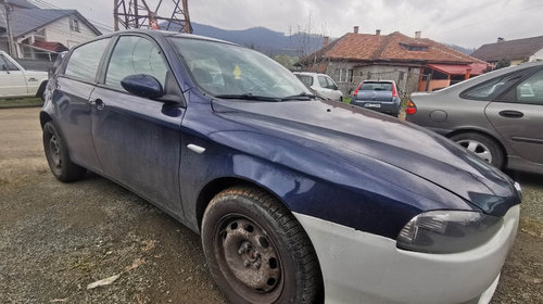 ARIPA FATA STANGA/DREAPTA ALFA ROMEO 147 2007