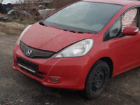 Aripa Fata Stanga Honda Jazz 2012, Hatchback