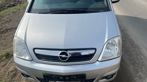 Aripa fata stanga Opel Meriva [facelift] [2004 - 2010]argintie Z157 Aripa fata stanga Opel Meriva [facelift] [2004 - 2010]argintie Z157 Opel Meriva [facelift] [2004 - 2010] Minivan 5-usi 1.4 Twinport MT (90 hp) Dezmembrez Opel Meriva 2009 1.4 benzina