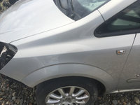 Aripa Fata Stanga Opel Zafira B 2005-2009 argintiu