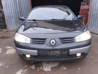 Aripa fata stanga Renault Megane 2 [2002 - 2006] Hatchback 5-usi 1.6 MT (113 hp) 1.6 16V NEGRU HATCHBACK