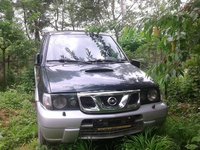 Aripa nissan terrano 2000-2006