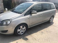 Aripa spate Opel Zafira B 2010