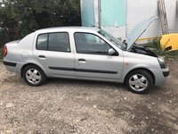 Aripa spate Renault Clio 2 motor 1.4 8.000km din 2003