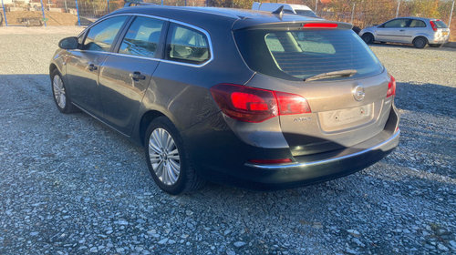 Aripa spate stanga Opel Astra J [facelift] [2012 - 2018] Sports Tourer wagon 5-usi 1.6 CDTI ecoFLEX MT (136 hp) volan stanga ⭐⭐⭐⭐⭐