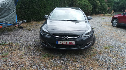 Aripa spate stanga Opel Astra J [facelift] [2