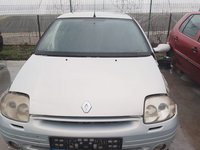 Aripa spate stanga Renault Clio 2 [1998 - 2005] Symbol Sedan 1.4 MT (98 hp)