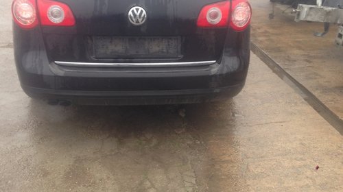 Aripa spate VW Passat