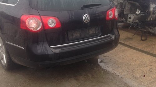 Aripa spate VW Passat