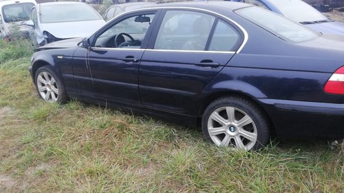 Aripa stanga fata BMW E46 2002 BERLINA 2.5I