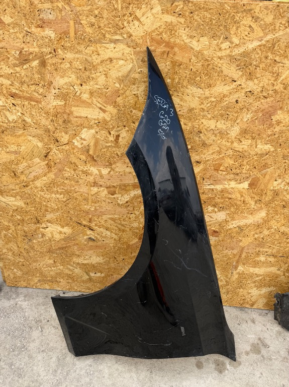 Aripa stanga fata BMW Seria 3 G20 G21 2017/2018/2019/2020/2021/2022/2023