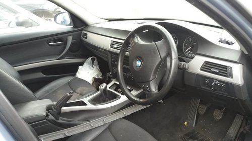 Aripa stanga fata BMW Seria 3 Touring E91 2006 Break/ Combi 2.0d