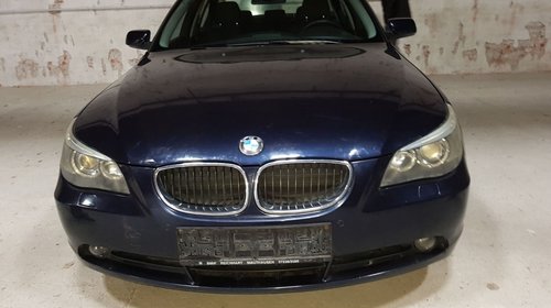 Aripa stanga fata BMW Seria 5 E60 2004 berlin