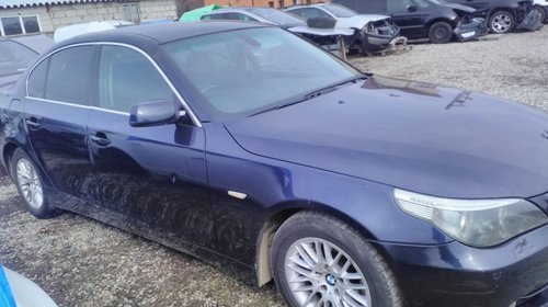 Aripa stanga fata BMW Seria 5 E60 2006 berlina 530 d