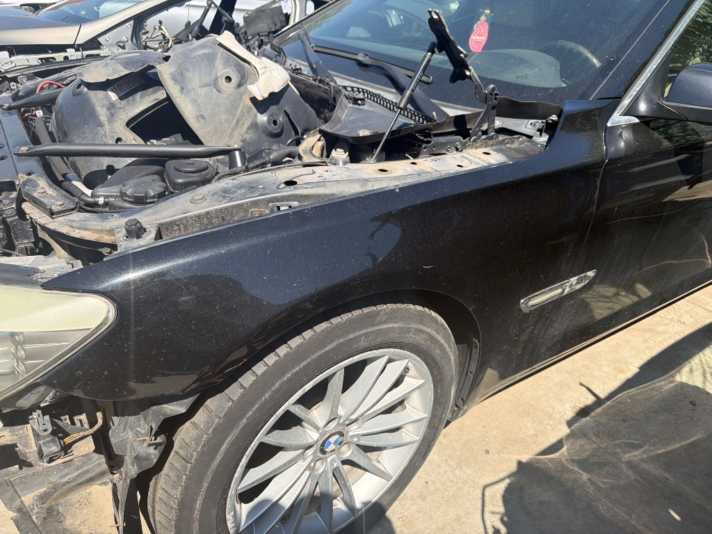 Aripa Stanga Fata BMW Seria 7 F01 / F02 2008-2015