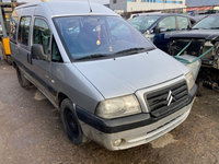 Aripa stanga fata Citroen jumpy 2005 MONOVOLUM 2.0 HDI