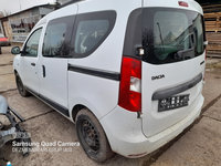 Aripa stanga fata Dacia Dokker 2015 break 1.5 dci