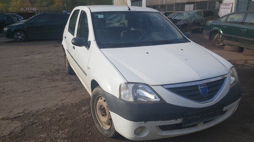 Aripa stanga fata Dacia Logan 2007 BERINA 1.5