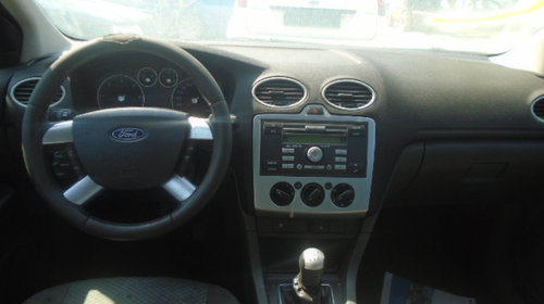 Aripa stanga fata Ford Focus 2 2007 Sedan 1.6