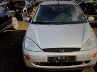 Aripa stanga fata Ford Focus 2001 Hatchback 1.6