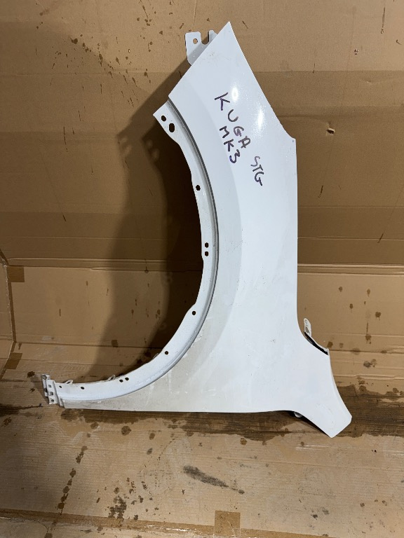 Aripa stanga fata Ford Kuga MK3 Alba 2019/2020/2021/2022/2023/2024