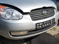 Aripa stanga fata Hyundai Accent 2007 berlina 1.6