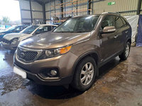 Aripa stanga fata Kia Sorento 2011 SUV 2.2 DOHC D4HB