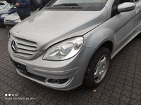 Aripa Stanga Fata Mercedes B Class W245