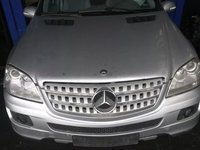 Aripa stanga fata Mercedes M-Class W164 2006 suv 3.0