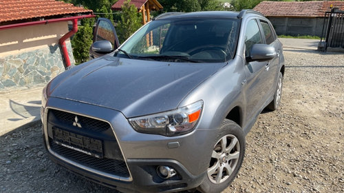 Aripa stanga fata Mitsubishi ASX 2013 Suv 1.8 Di-d