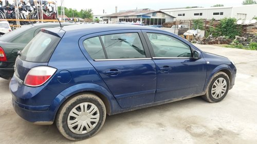 Aripa stanga fata Opel Astra H 2005 hatchback 1.7 diesel