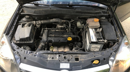 Aripa stanga fata Opel Astra H 2006 coupe GTC 1.4xep