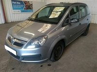 Aripa stanga fata Opel Zafira B 2007 MPV 1.9 CDTi