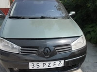 Aripa stanga fata Renault Megane 2005 Hatchback 1.9 DCI