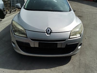 Aripa stanga fata Renault Megane 3 2012 Break 1.5 dci