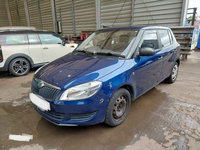 Aripa stanga fata Skoda Fabia 2 2011 HATCHBACK 1.2 CHFA