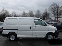 Aripa stanga fata Toyota Hiace 2007