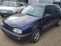 Aripa stanga fata Volkswagen Golf 3 1996