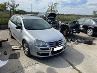 Aripa stanga fata Volkswagen Golf 5 2007 Break 1.9