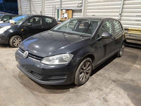 Aripa stanga fata Volkswagen Golf 7 2014 HATCHBACK 1.6 TDI CLHA