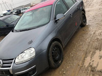 Aripa stanga fata Volkswagen Jetta 2009 Berlina 1.9