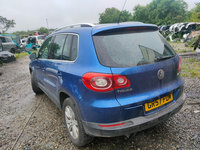 Aripa stanga fata Volkswagen Tiguan 2009 Suv 2.0tdi