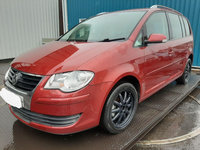 Aripa stanga fata Volkswagen Touran 2008 Hatchback 2.0 tdi