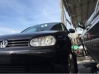 Aripa stanga fata VW Golf IV culoare negru