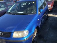 Aripa stanga fata VW Polo 6N2 culoare albastru