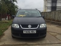 Aripa stanga fata VW Touran 2006 Hatchback 1.9 TDI