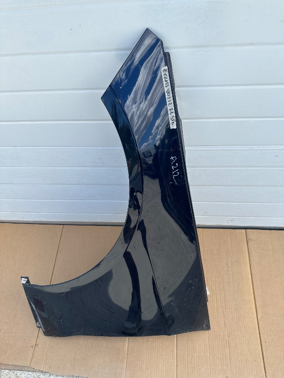 Aripa stanga Mercedes Benz E class w212 facelift 2012/2013/2014/2015