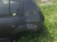 Aripa stanga spate dacia sandero