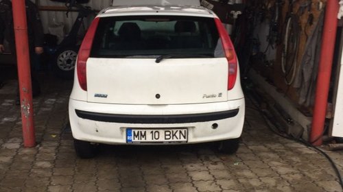 Aripa stanga spate Fiat Punto 2001 Hacthback 1.2 i 16V