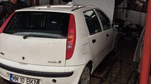 Aripa stanga spate Fiat Punto 2001 Hacthback 1.2 i 16V